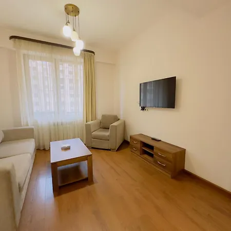 Apartments By Gr Yerevan In The City Centre Exterior photo