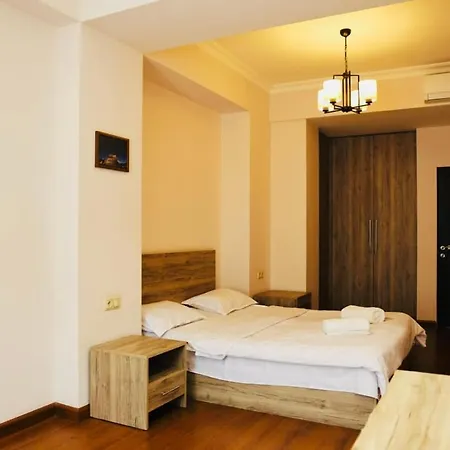 Apartments By Gr Yerevan In The City Centre Exterior photo