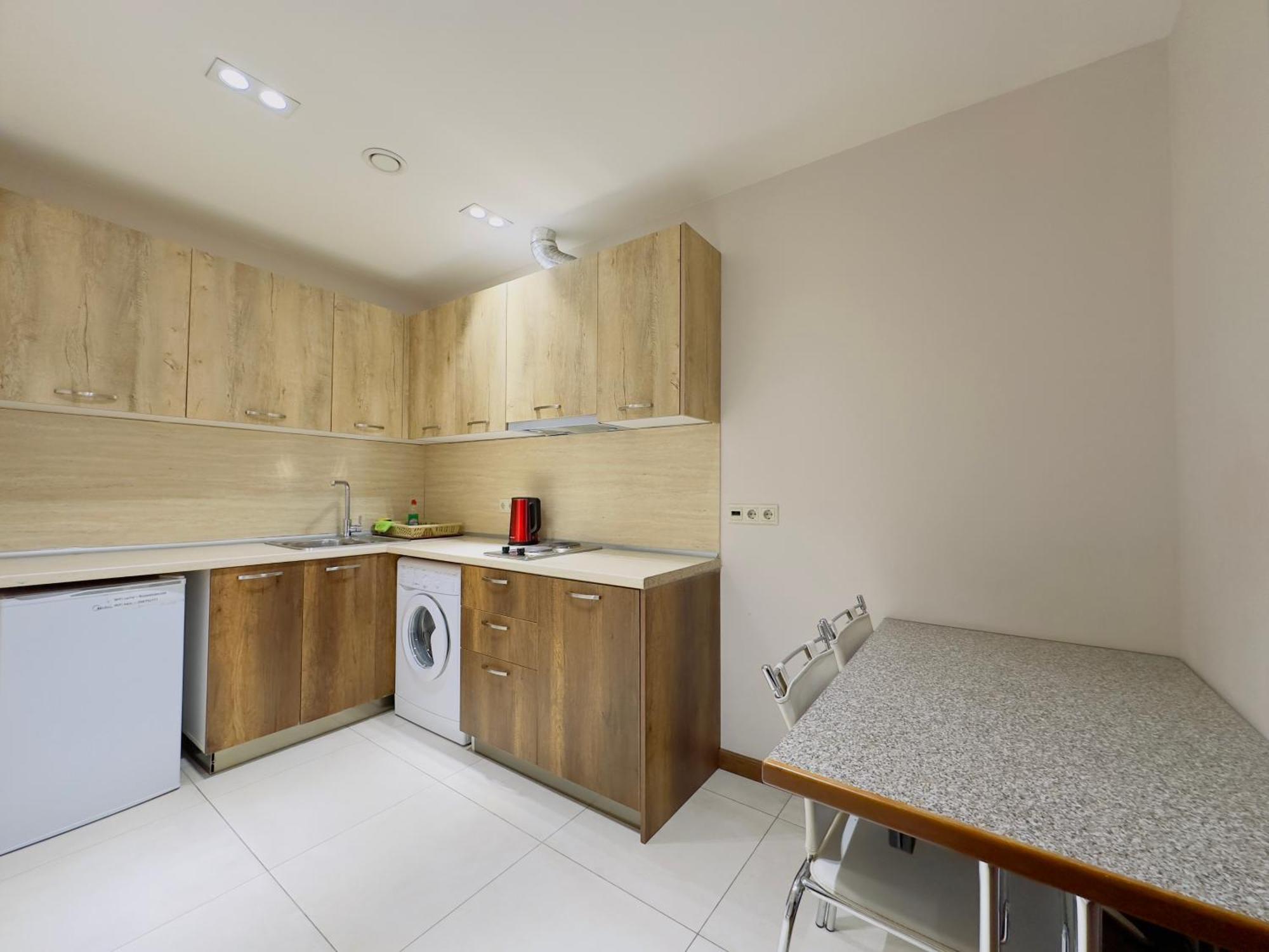 By Gr In The Centre Apartment