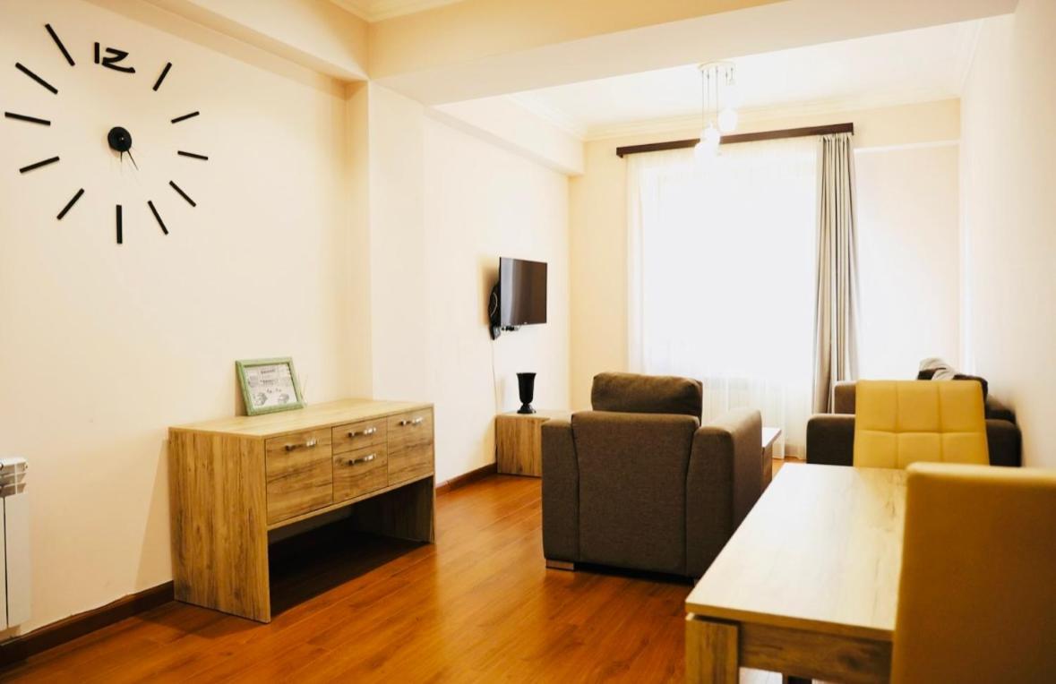 Apartment By Gr In The Centre Yerevan